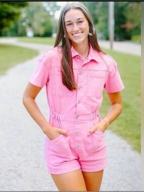 Women's Pink Short-Sleeve Button Romper